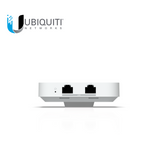 Punto de acceso WiFi7 de pared con 4 flujos espaciales y un conmutador PoE de 2,5 GbE integrado U7-IW Marca: Ubiquiti