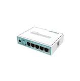 Router Board, 5 Puertos Gigabit Ethernet, 1 Puerto USB y versión 3 Marca: Mikrotik